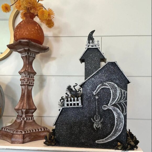 Retro Colorful Haunted Halloween House Lights up in multiple LED Color lights - Picture 5 of 5